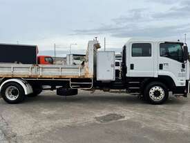 Isuzu FTR900 - picture0' - Click to enlarge