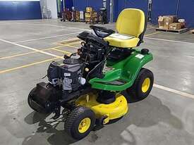 John Deere X350 - picture2' - Click to enlarge