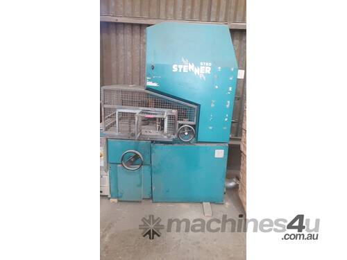 Stenner ST80 bandsaw and resaw