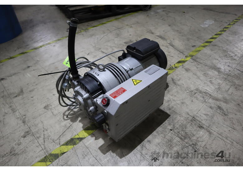 Rotary Vane Vacuum Pump - Gardner Denver VCA 25 