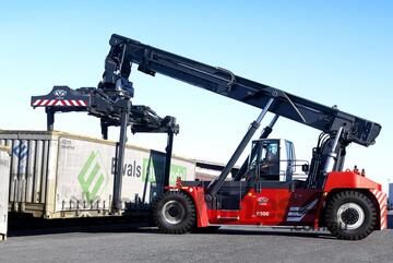 LIFT EQUIPT- CVS Ferrari F500.RS2 Reach Stacker