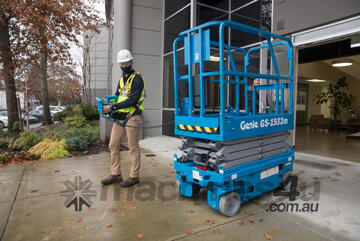 Genie GS1932M (Micro) E-Drive Scissor Lift