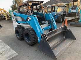 TOYOTA 4SDK8 SKID STEER LOADER 11912 - picture0' - Click to enlarge