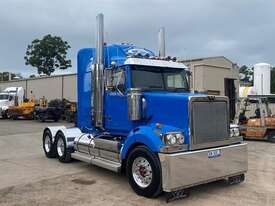 Western Star 4800FX - picture0' - Click to enlarge