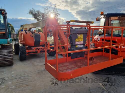 JLG 600AJ Boom Lift