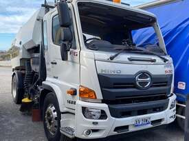 Hino FG500 - picture0' - Click to enlarge