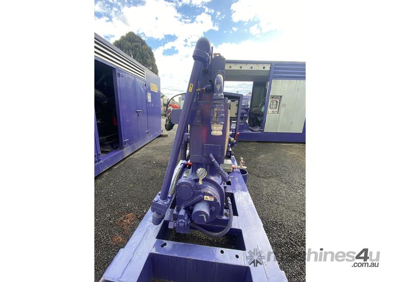 Used Ford/kobe High Pressure Water Pump 6cyl Turbo Ford Engine w Kobe