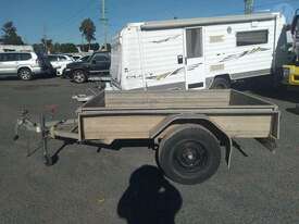 Classic Trailer Trailer - picture2' - Click to enlarge