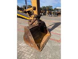 CATERPILLAR 320D Track Excavators - picture1' - Click to enlarge