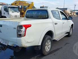 Mitsubishi Triton MQ - picture2' - Click to enlarge