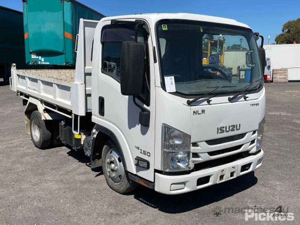 Buy Used 2018 Isuzu 2018 Isuzu NLR 45-150 Tipper Day Cab Tipper Trucks ...