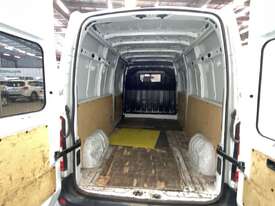 2017 Renault Master LWB Mid Roof Van Diesel - picture0' - Click to enlarge