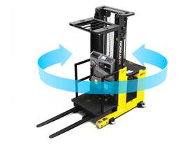 Hyundai Warehouse Stock Order Picker: 1-1.3T Model 10BOP-9 - picture2' - Click to enlarge
