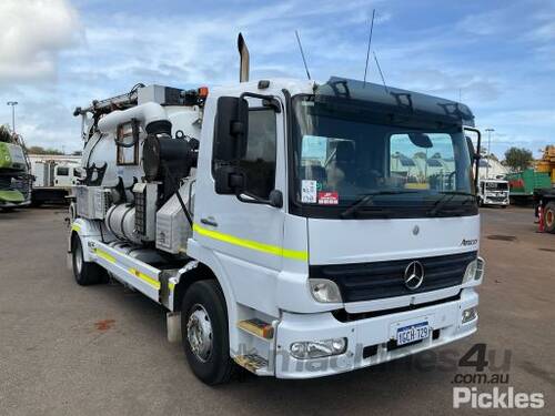 2006 Mercedes-Benz Atego Vacuum Truck