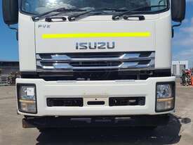 Isuzu FVZ 260-300 - picture0' - Click to enlarge