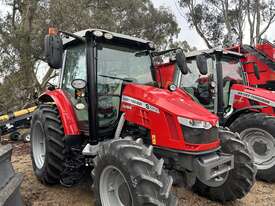 Massey Ferguson 5712 Tractor  - picture0' - Click to enlarge