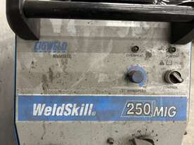 Cigweld WeldSkill 250 Mig Welder - picture2' - Click to enlarge