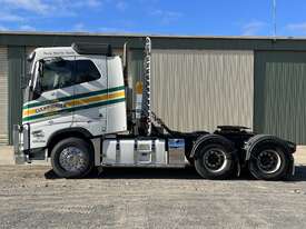 2022 Volvo FH16 700 6x4 Prime Mover - picture2' - Click to enlarge