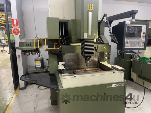 Makino EDNC43-A8MA CNC Sinker Type EDM (Electrical Discharge Machine), 8 Station Electrode Changer