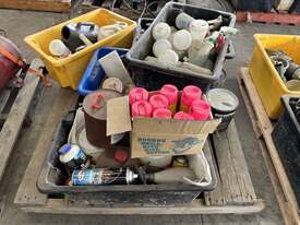 Pallet Of Miscellaneous Sprays & Spray Bottles - picture2' - Click to enlarge