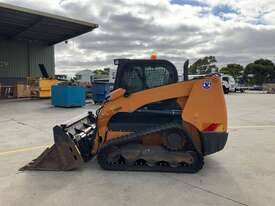 2021 Case TR310B Skid Steer - picture2' - Click to enlarge