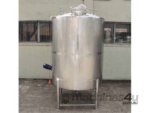 caption Stainless Steel Mixing Tank