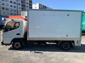 2018 Mitsubishi Fuso Canter 515 Refrigerated Pantech - picture2' - Click to enlarge
