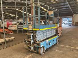 2012 Genie GS-3246 Scissor Lift - picture0' - Click to enlarge