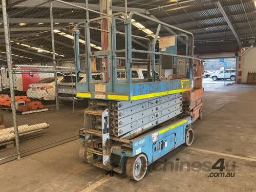 2012 Genie GS-3246 Scissor Lift