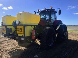 2018 CASE IH Magnum 380 Half Track  - picture0' - Click to enlarge