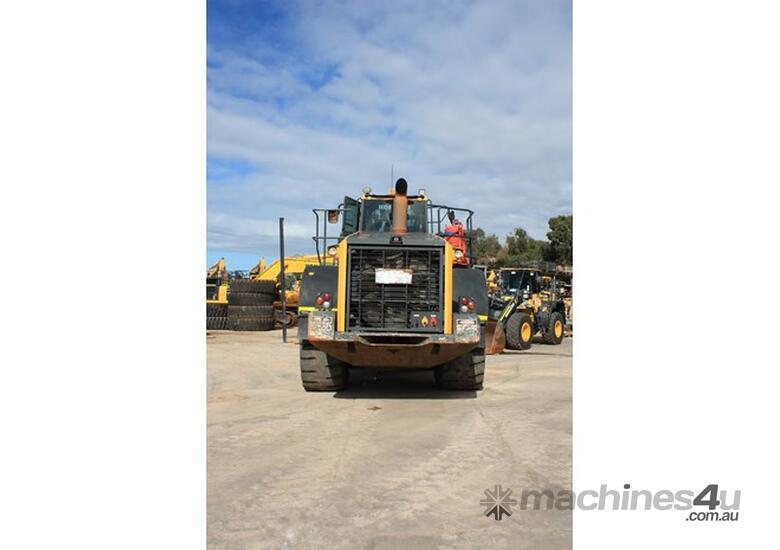caption 2016 KOMATSU WA500_7 Wheel Loader
