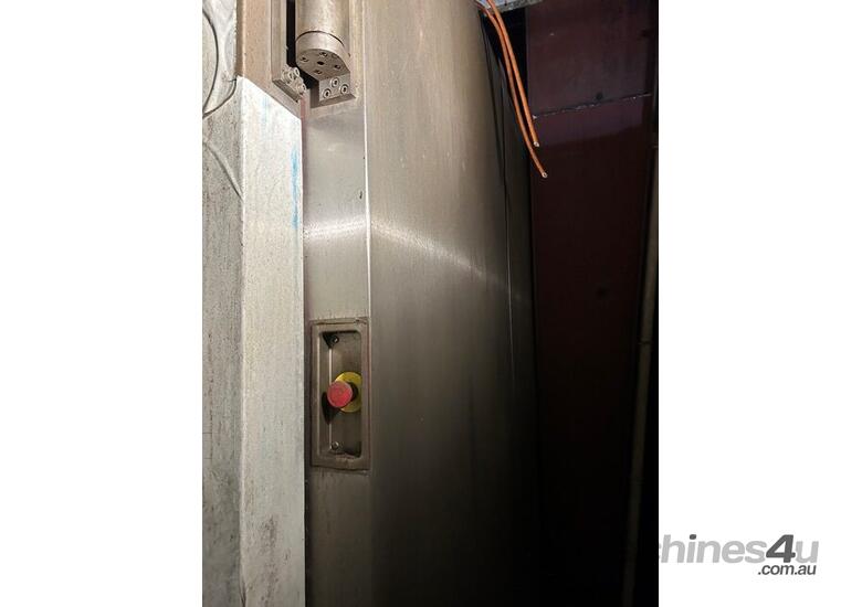 caption Steam Oven Mauer 5 trolley Walk thru no trolleys