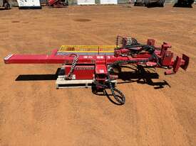 Farmforce 3 Point Linkage Post Driver and Auger - picture0' - Click to enlarge