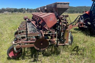 Janke   6 ROW SEEDER