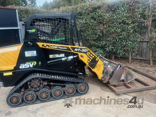 ASV RT-30 2019 Used - Track Loader with attachments - Smudge Bar and Glenmac 1200mm Harley Rake