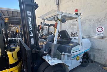   Unicarriers 4.5T Forklift - J2F5F45U (Perth WA)