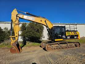 Excavator - Caterpillar 329DL - picture0' - Click to enlarge