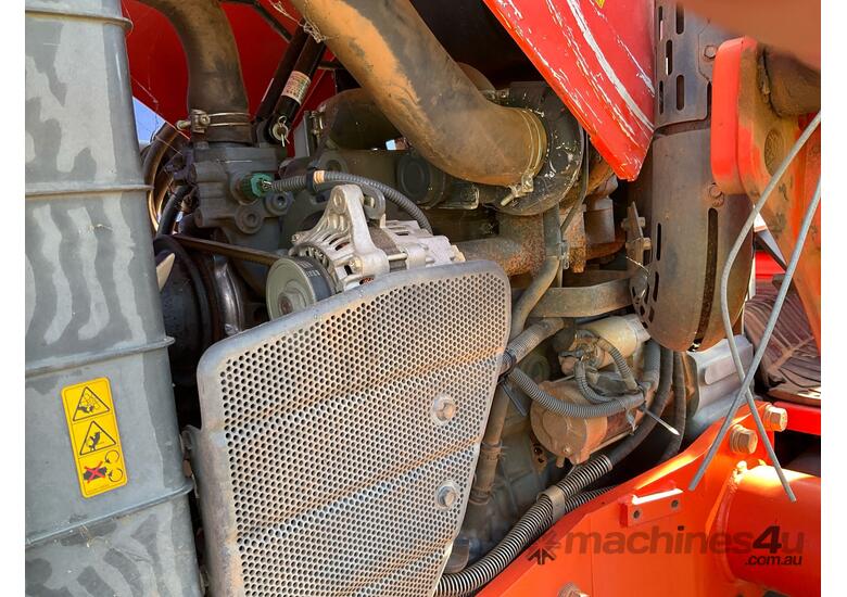caption 2014 Kubota M8540 Tractor / Loader