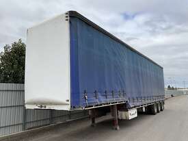 Financier's 2006 Maxitrans ST3 Tri-Axle - picture0' - Click to enlarge