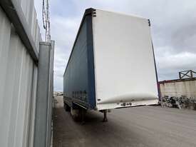 Financier's 2006 Maxitrans ST3 Tri-Axle - picture0' - Click to enlarge