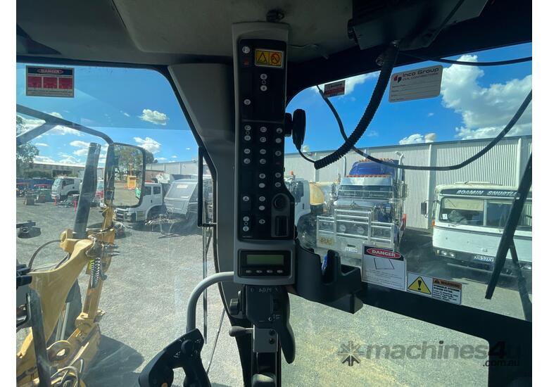 2017 Caterpillar 140M Motor Grader