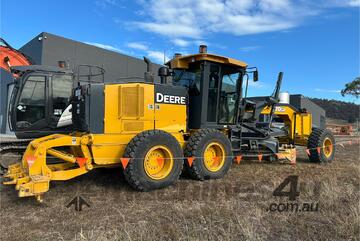 2010 John Deere 670 GP Motor Grader