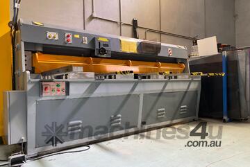 Hydraulic Guillotine Shearer - ???? STEAL THIS DEAL! Near-New Machine at a Heavy Bargain Price ????
