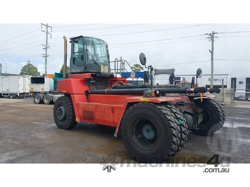 caption Kalmar DCG100-45ED7
