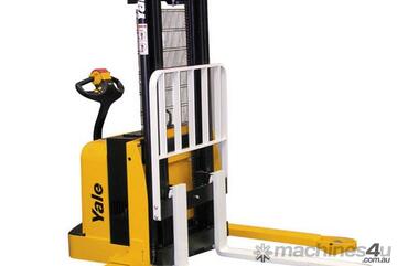 Yale MSW030 WALKIE STACKER - 2012 Model Clearance Yale MSW030 WALKIE STACKER - 2012 Model Clearance