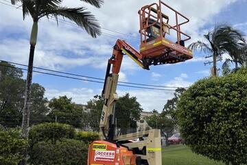 JLG 340AJ 2013 34ft Articulating Boom Lift - 227kg SWL, Diesel/Dual Fuel