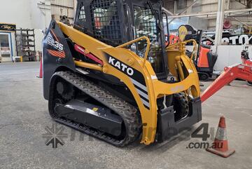 KATO WORKS KATO CL35-4F TRACKED LOADER