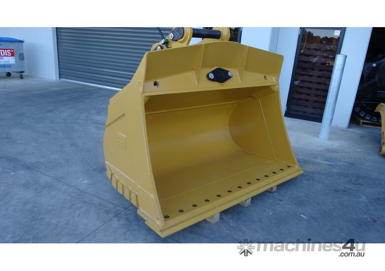 caption (BBB) BETTA BILT BUCKETS 30 TONNE TILT BUCKET