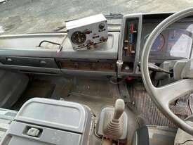 Hino GT 500 - picture1' - Click to enlarge