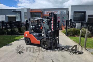   Toyota Forklift 3.5T - 2019 Model (Unit#:AU426)